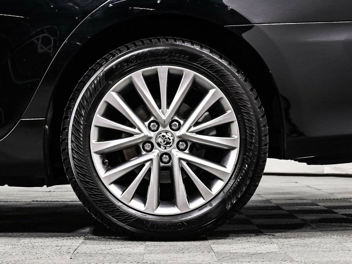 Toyota Camry 2017 года с пробегом. Фото: #14