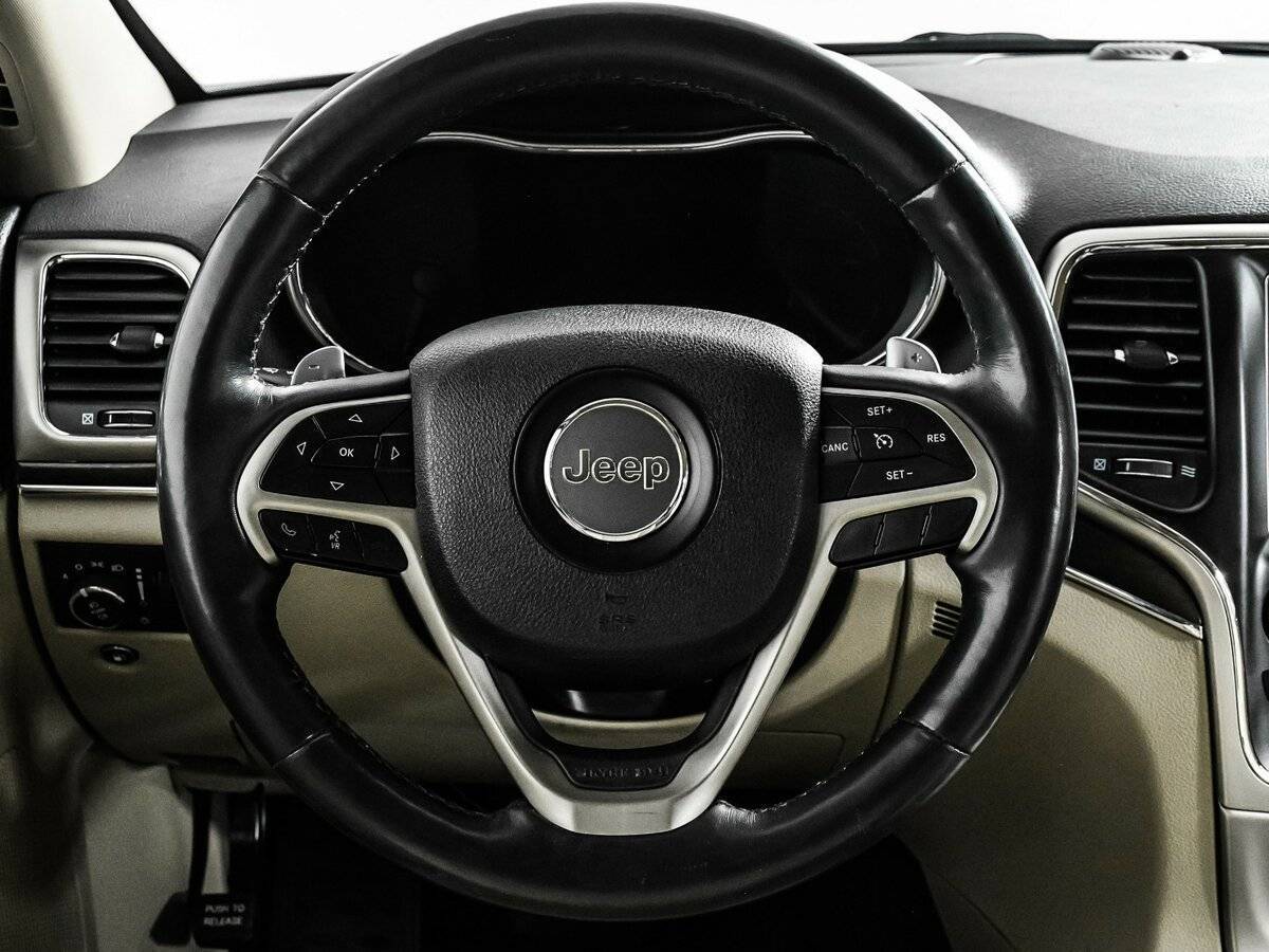 Jeep Grand Cherokee 2014 года с пробегом. Фото: #11