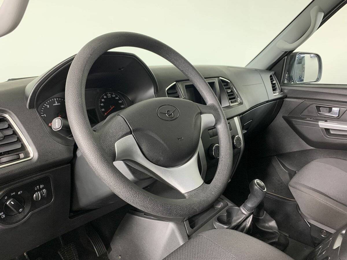 УАЗ Patriot 2023 года с пробегом. Фото: #11