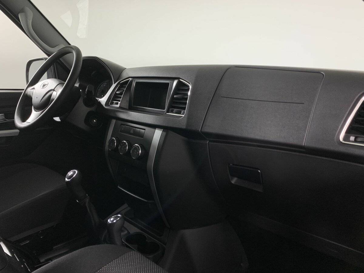 УАЗ Patriot 2023 года с пробегом. Фото: #13