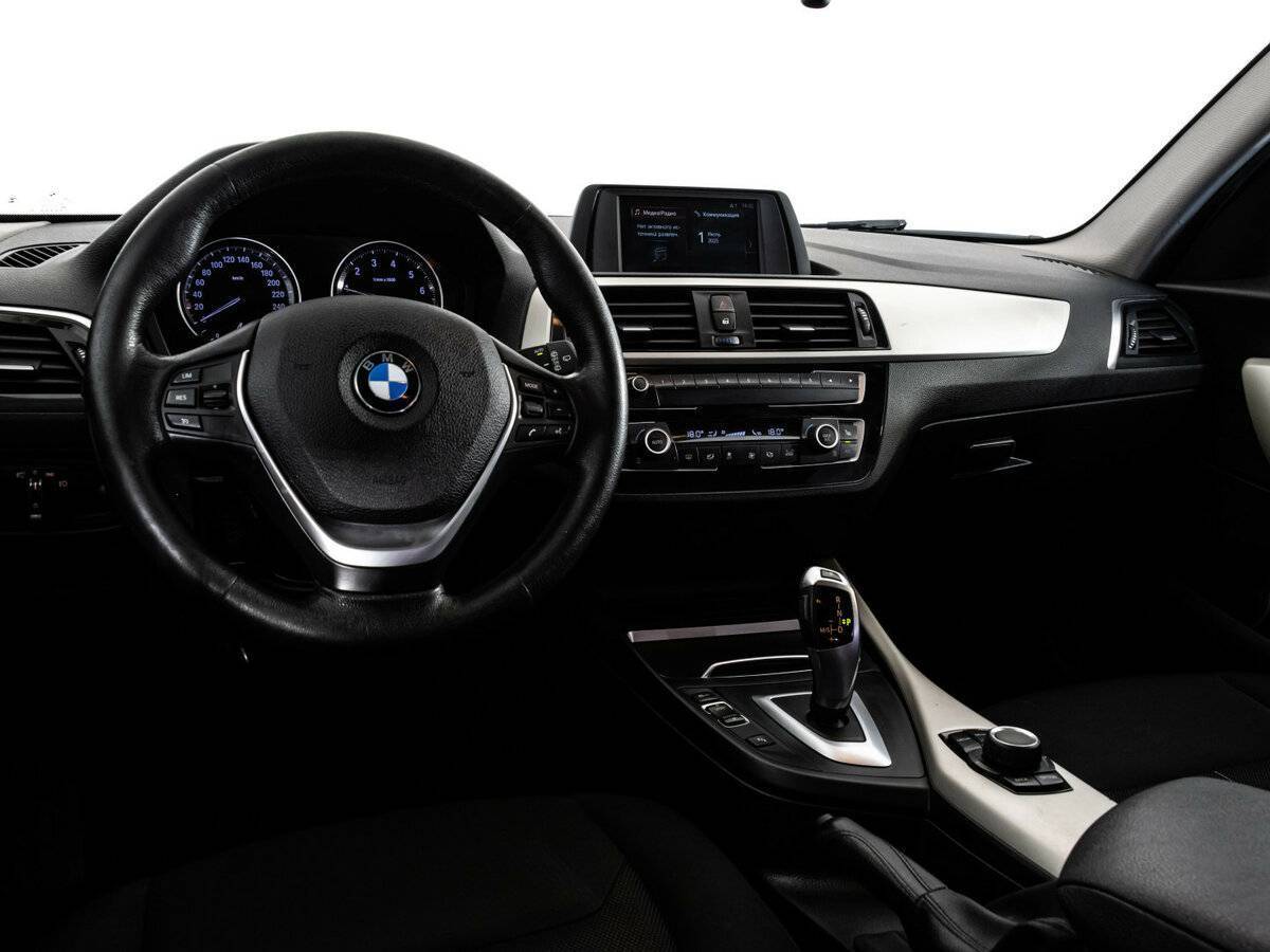 BMW 1 серии 2017 года с пробегом. Фото: #11