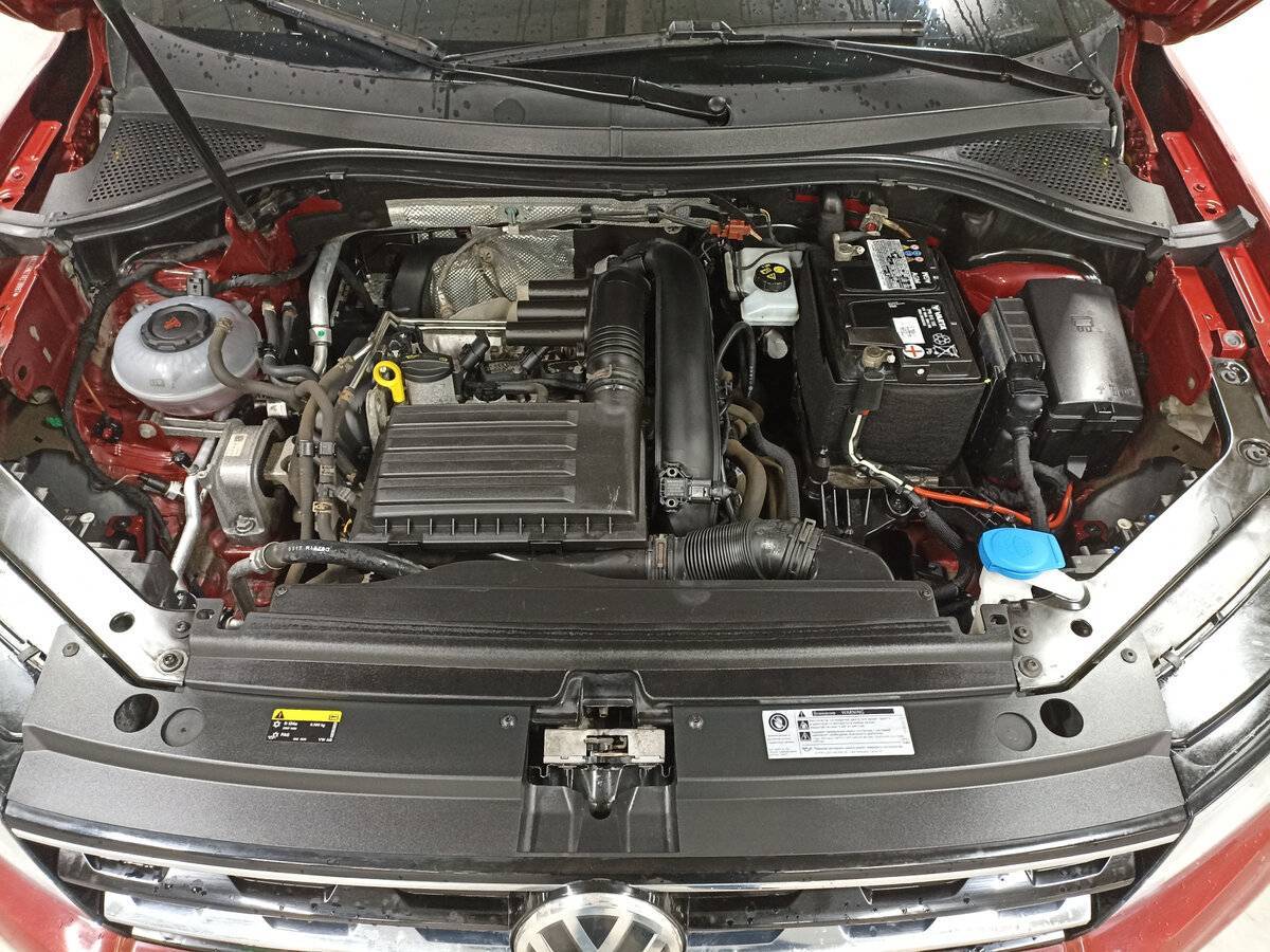 Volkswagen Tiguan 2018 года с пробегом. Фото: #8