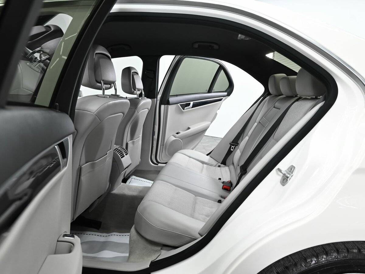 Mercedes-Benz C-Класс 2012 года с пробегом. Фото: #12