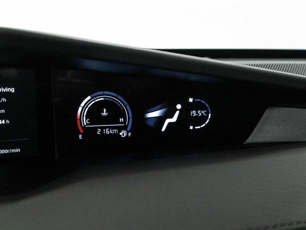 Changan UNI-V 2023 года с пробегом. Фото: #18