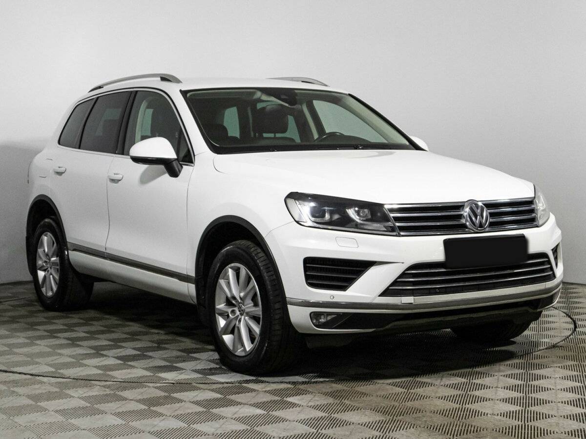 Volkswagen Touareg 2016 года с пробегом. Фото: #2