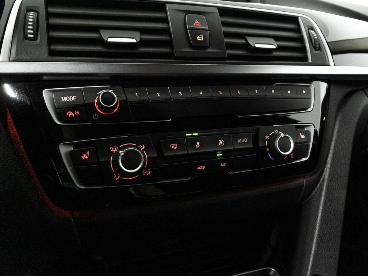 BMW 3 серии 2018 года с пробегом. Фото: #16