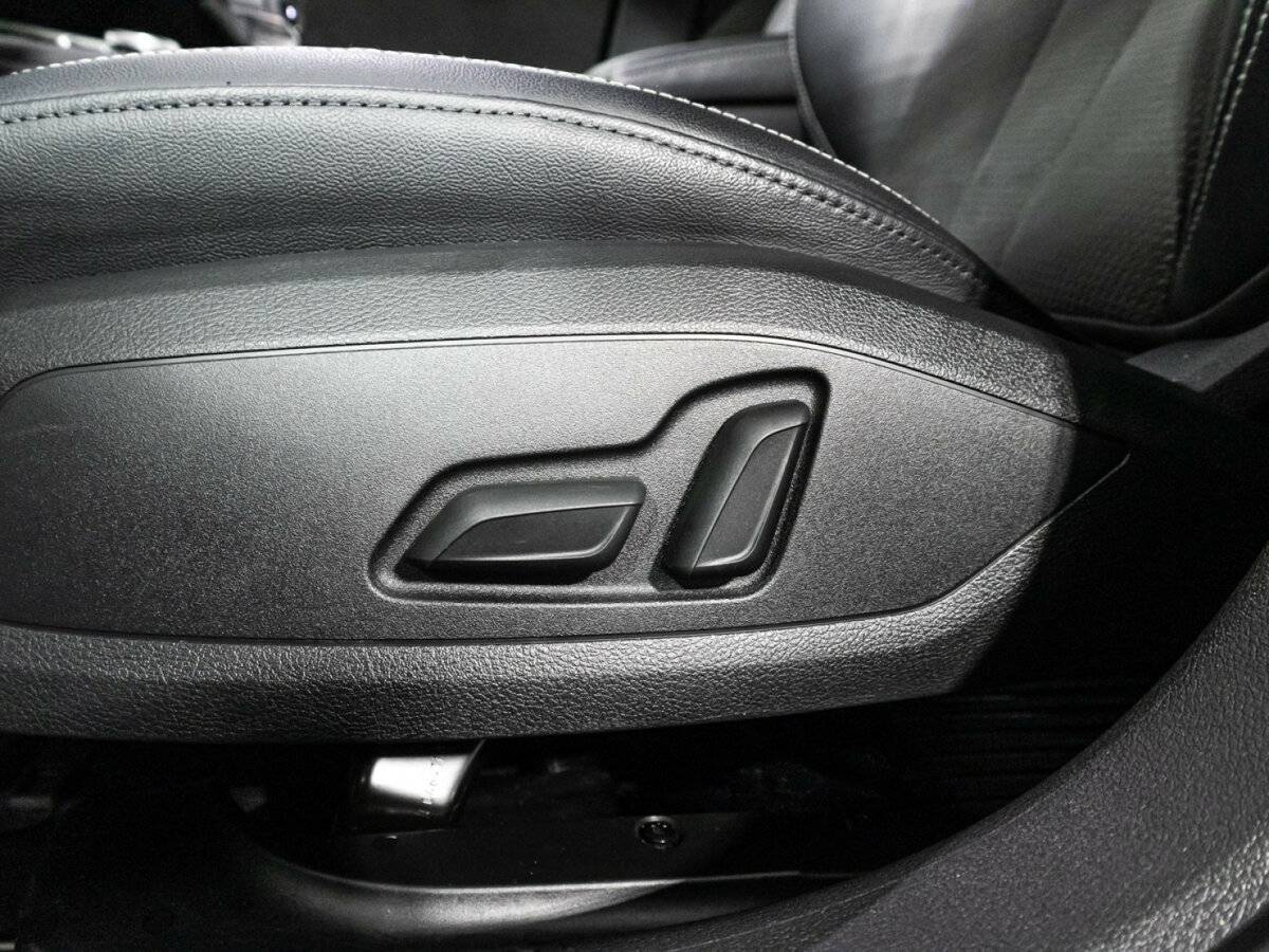 Audi A4 2019 года с пробегом. Фото: #15