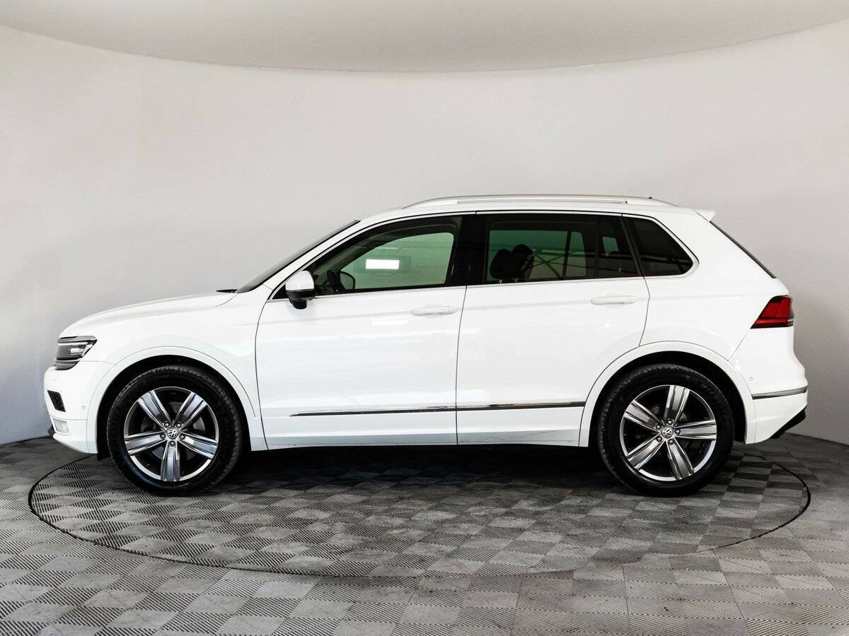 Volkswagen Tiguan 2017 года с пробегом. Фото: #9