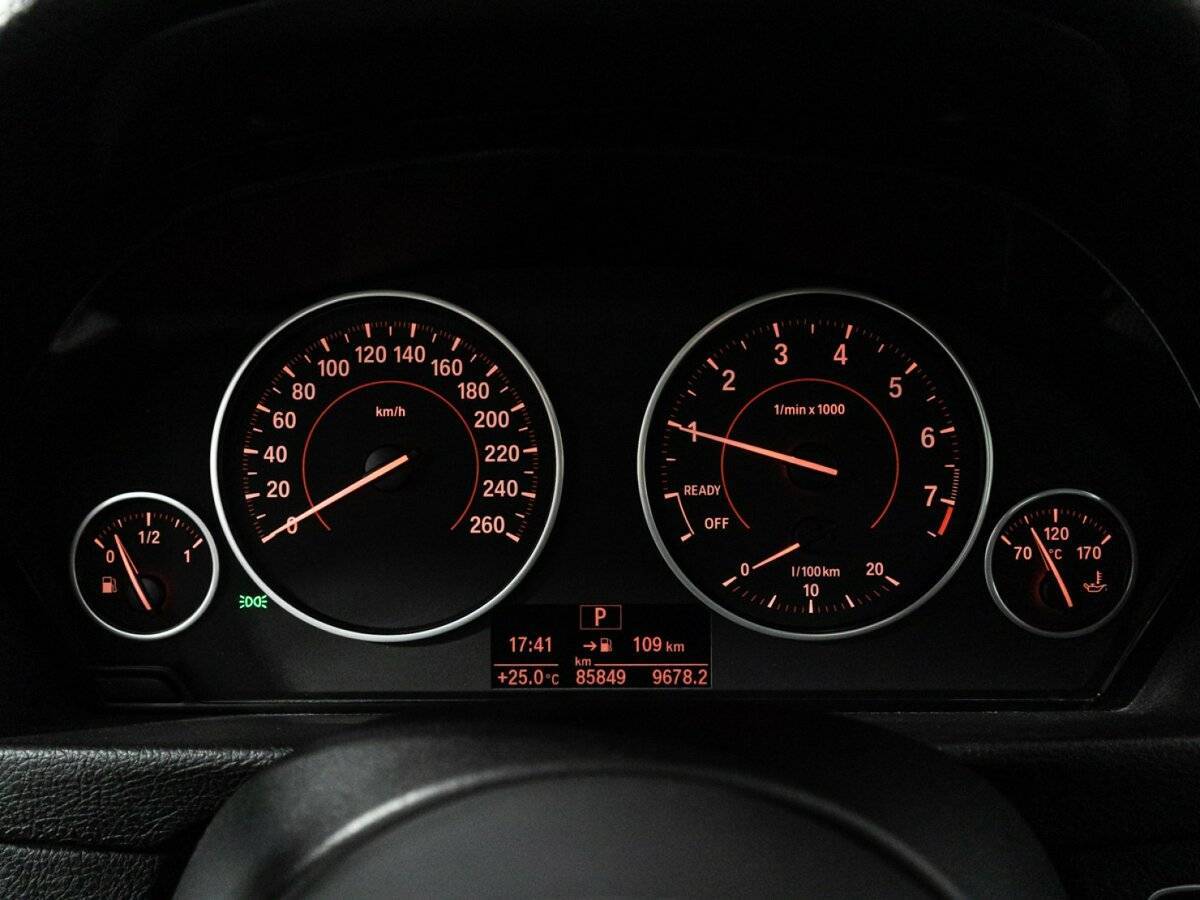 BMW 3 серии 2018 года с пробегом. Фото: #11