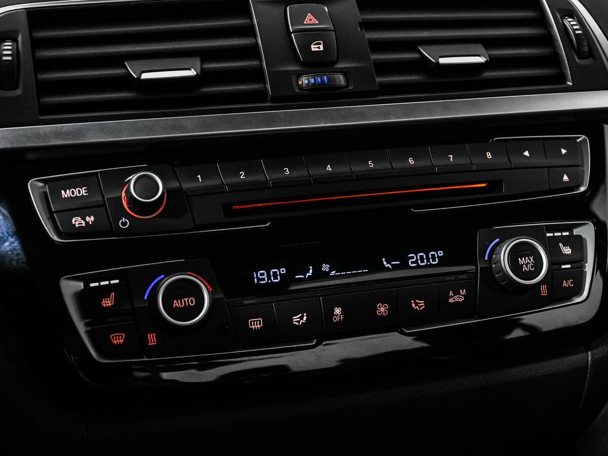 BMW 3 серии 2016 года с пробегом. Фото: #18