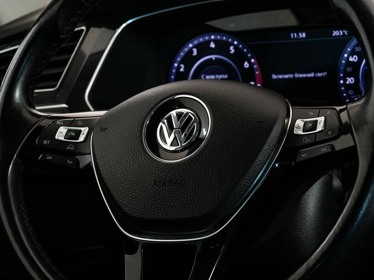 Volkswagen Tiguan 2017 года с пробегом. Фото: #10