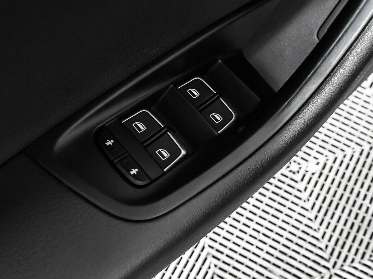 Audi A6 2012 года с пробегом. Фото: #14