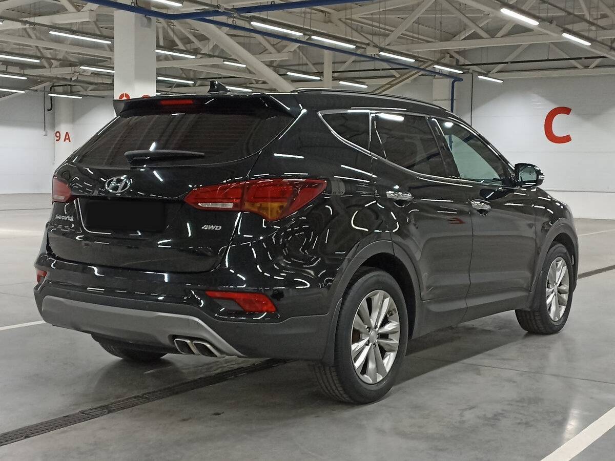 Hyundai Santa Fe 2017 года с пробегом. Фото: #4