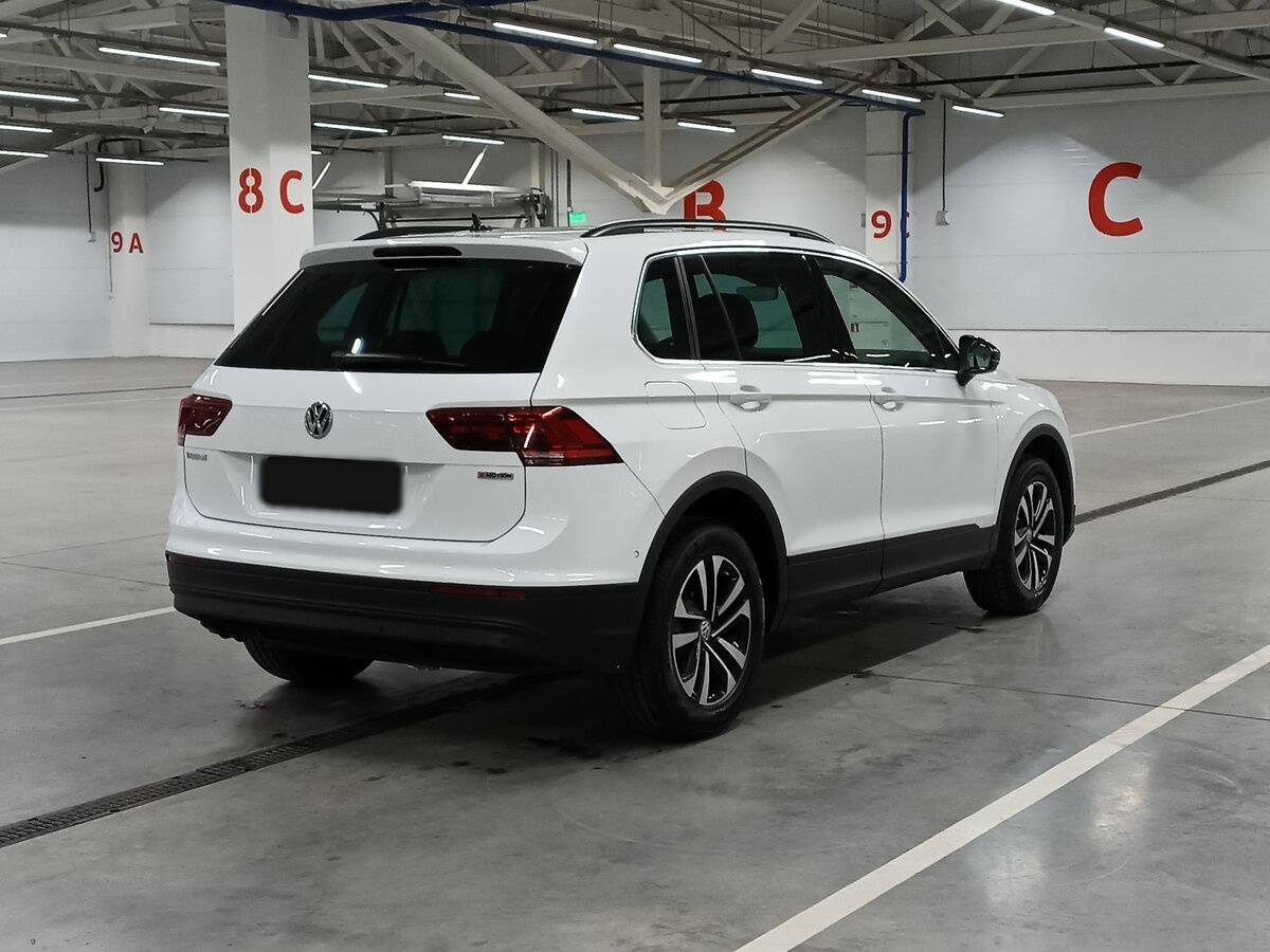 Volkswagen Tiguan 2020 года с пробегом. Фото: #4