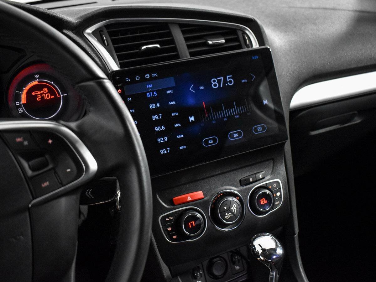 Citroen C4 2015 года с пробегом. Фото: #14