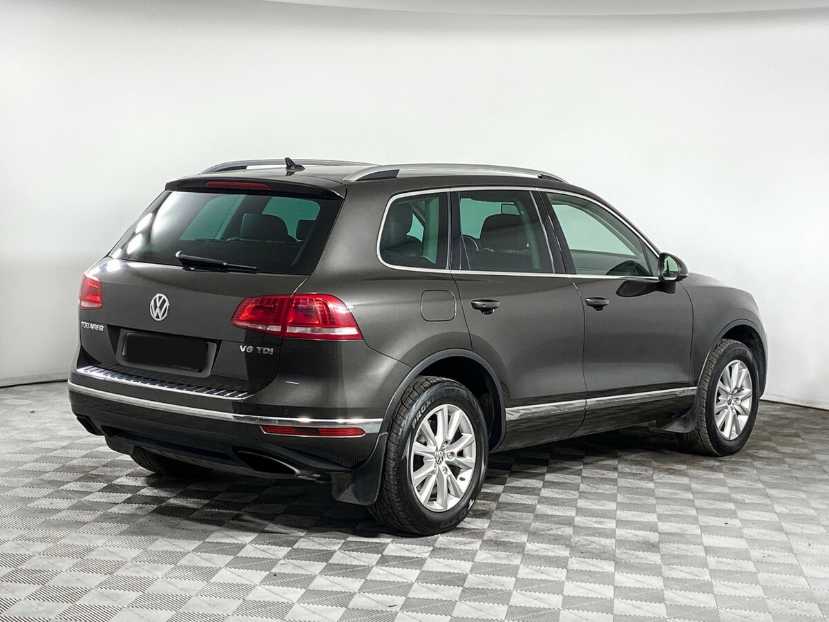 Volkswagen Touareg 2015 года с пробегом. Фото: #3