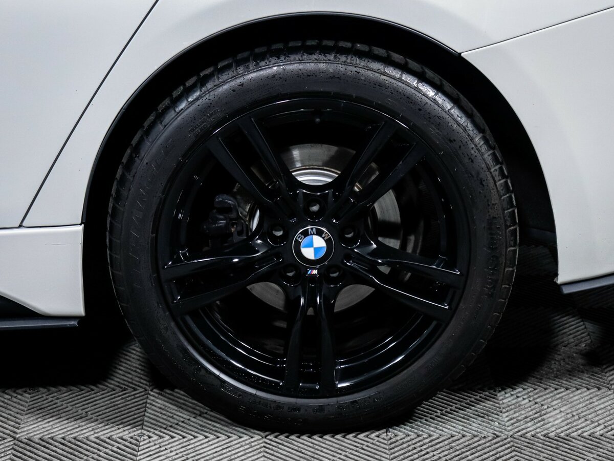 BMW 3 серии 2016 года с пробегом. Фото: #11