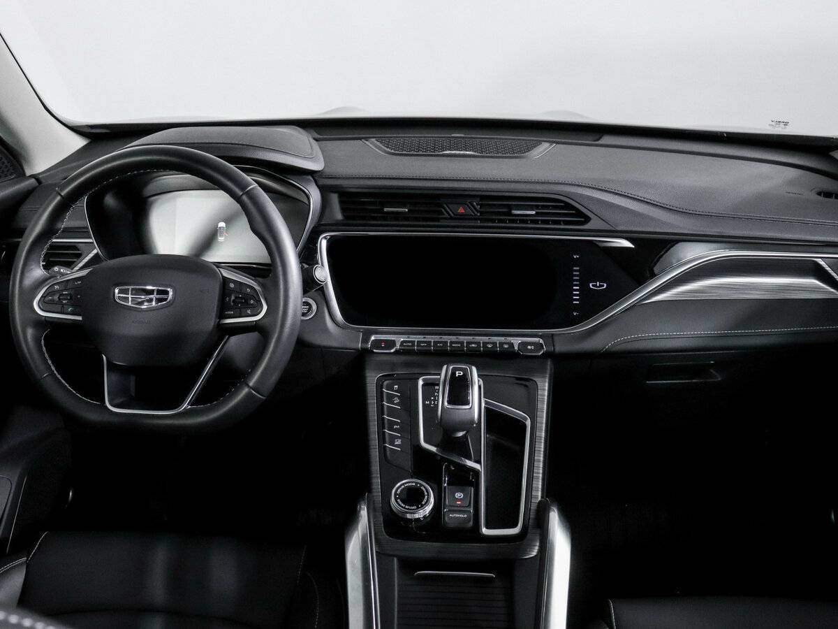 Geely Atlas Pro 2024 года с пробегом. Фото: #9