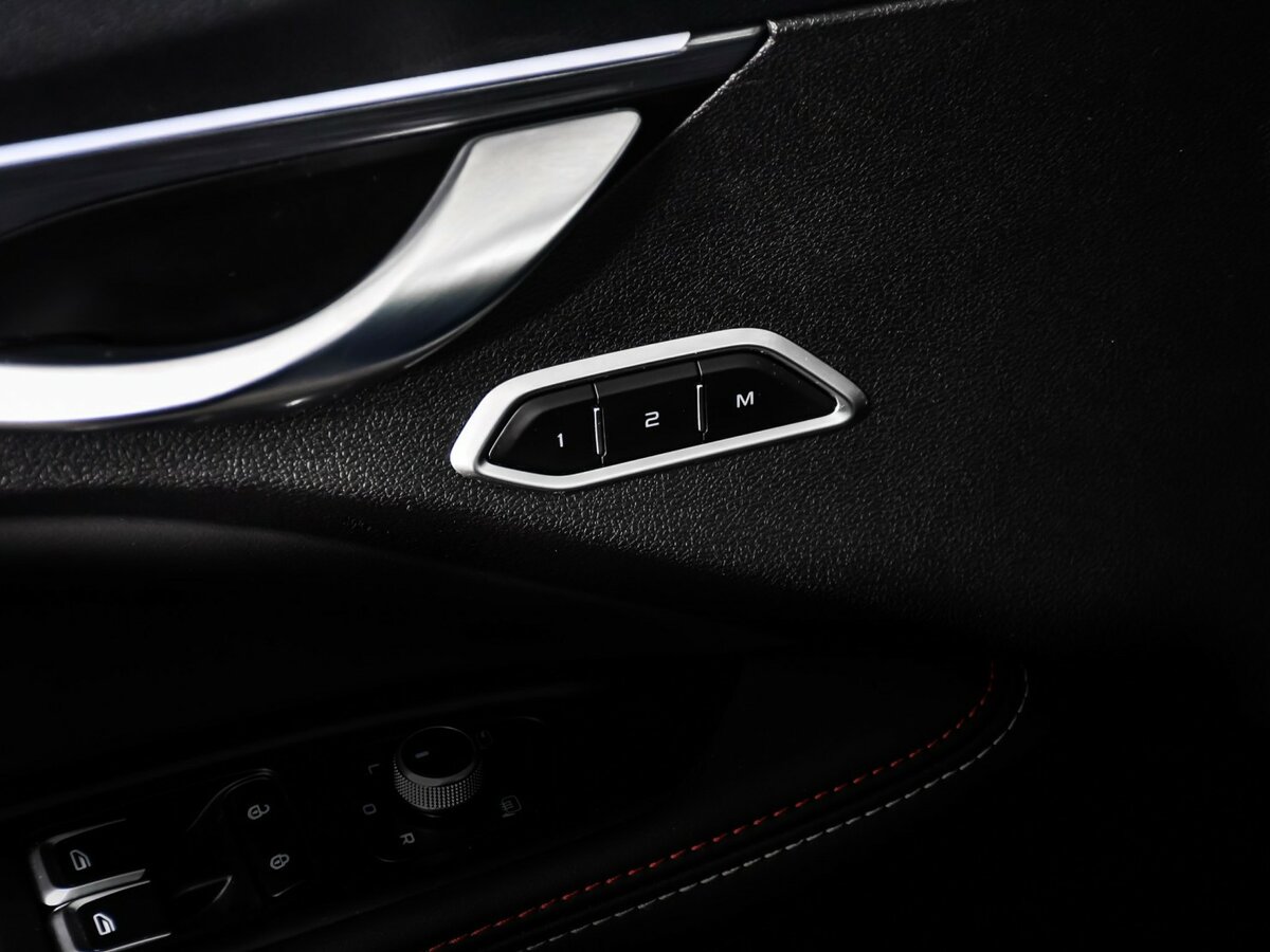 Geely Tugella 2022 года с пробегом. Фото: #15