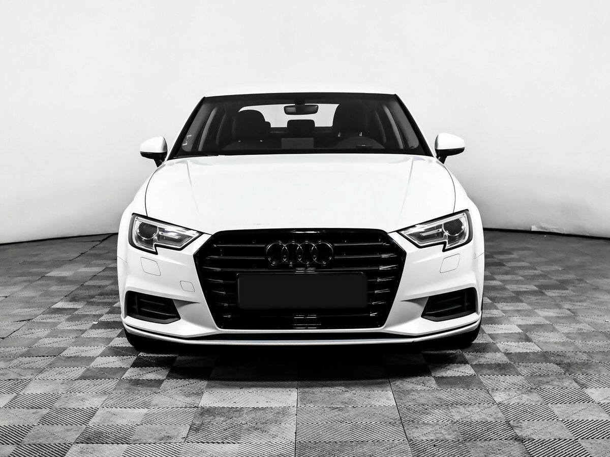 Audi A3 2019 года с пробегом. Фото: #1