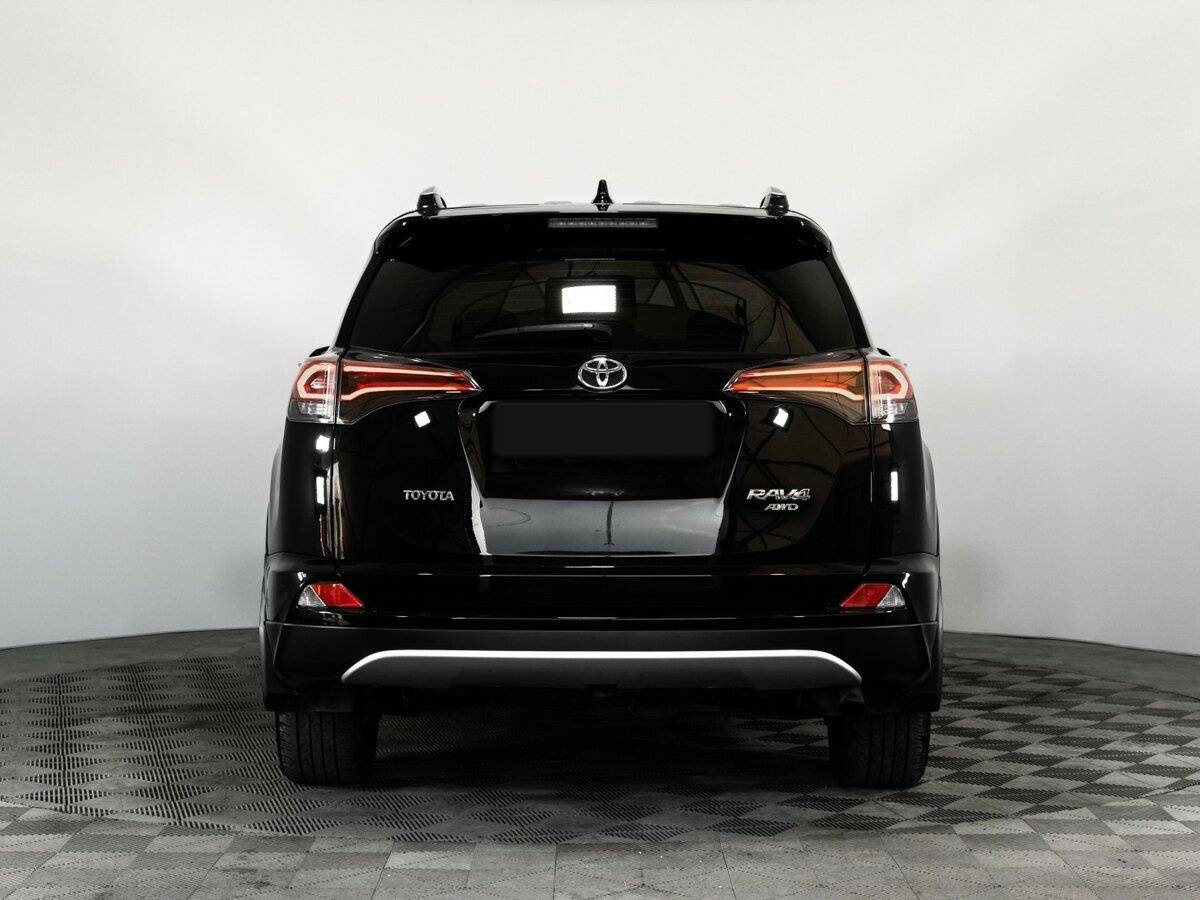 Toyota RAV4 2017 года с пробегом. Фото: #6
