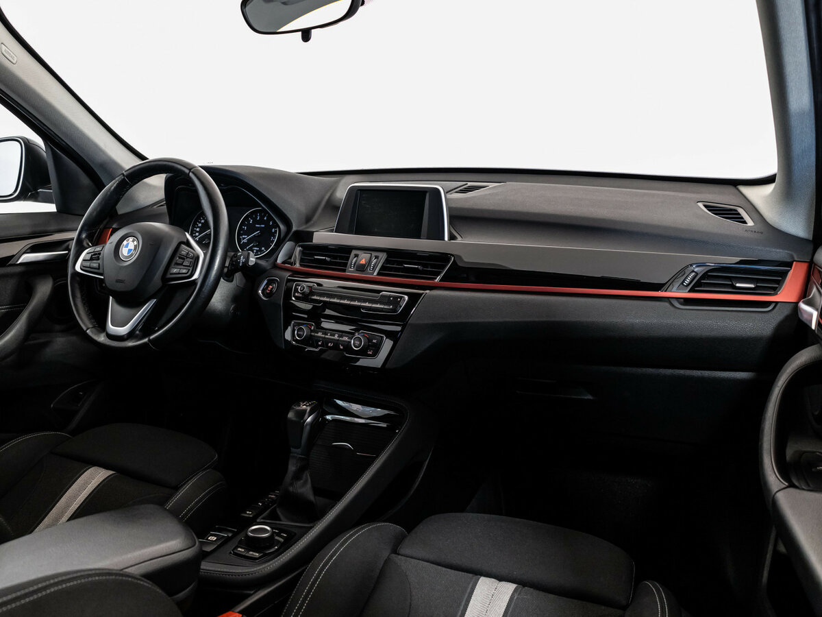 BMW X1 2017 года с пробегом. Фото: #7