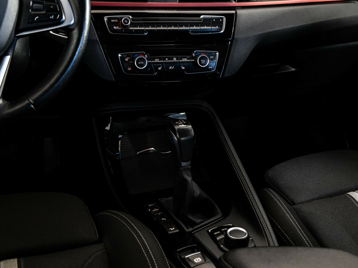 BMW X1 2017 года с пробегом. Фото: #9
