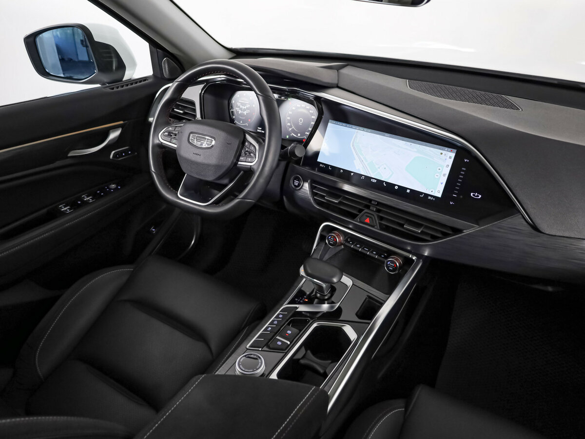 Geely Tugella 2021 года с пробегом. Фото: #5