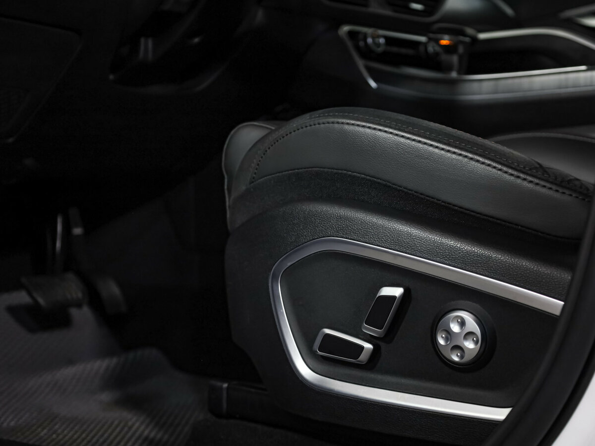 Geely Tugella 2021 года с пробегом. Фото: #21