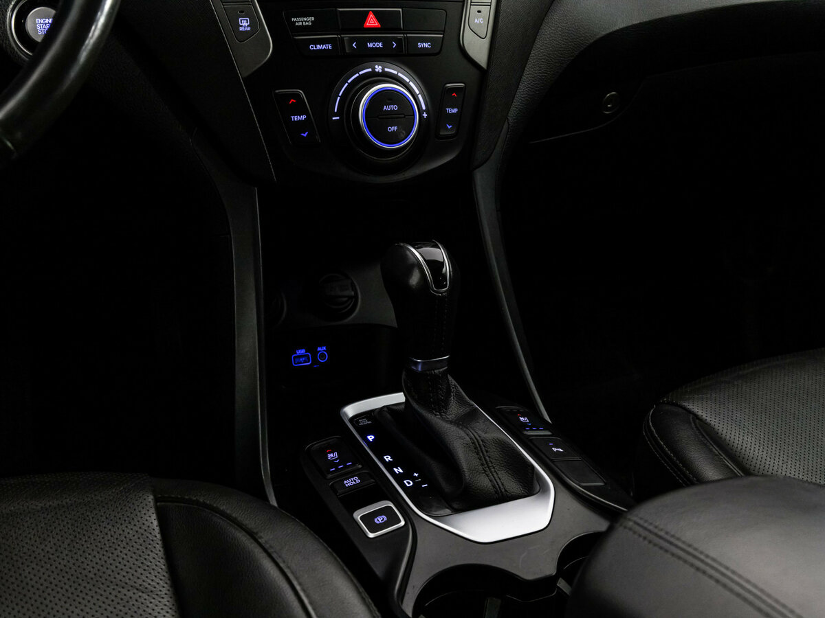 Hyundai Santa Fe 2018 года с пробегом. Фото: #11