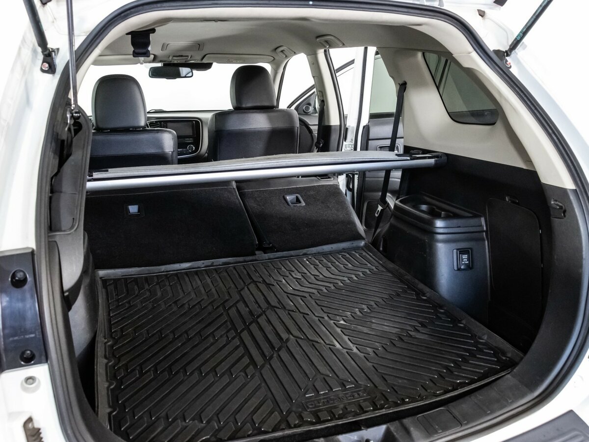 Mitsubishi Outlander 2017 года с пробегом. Фото: #28