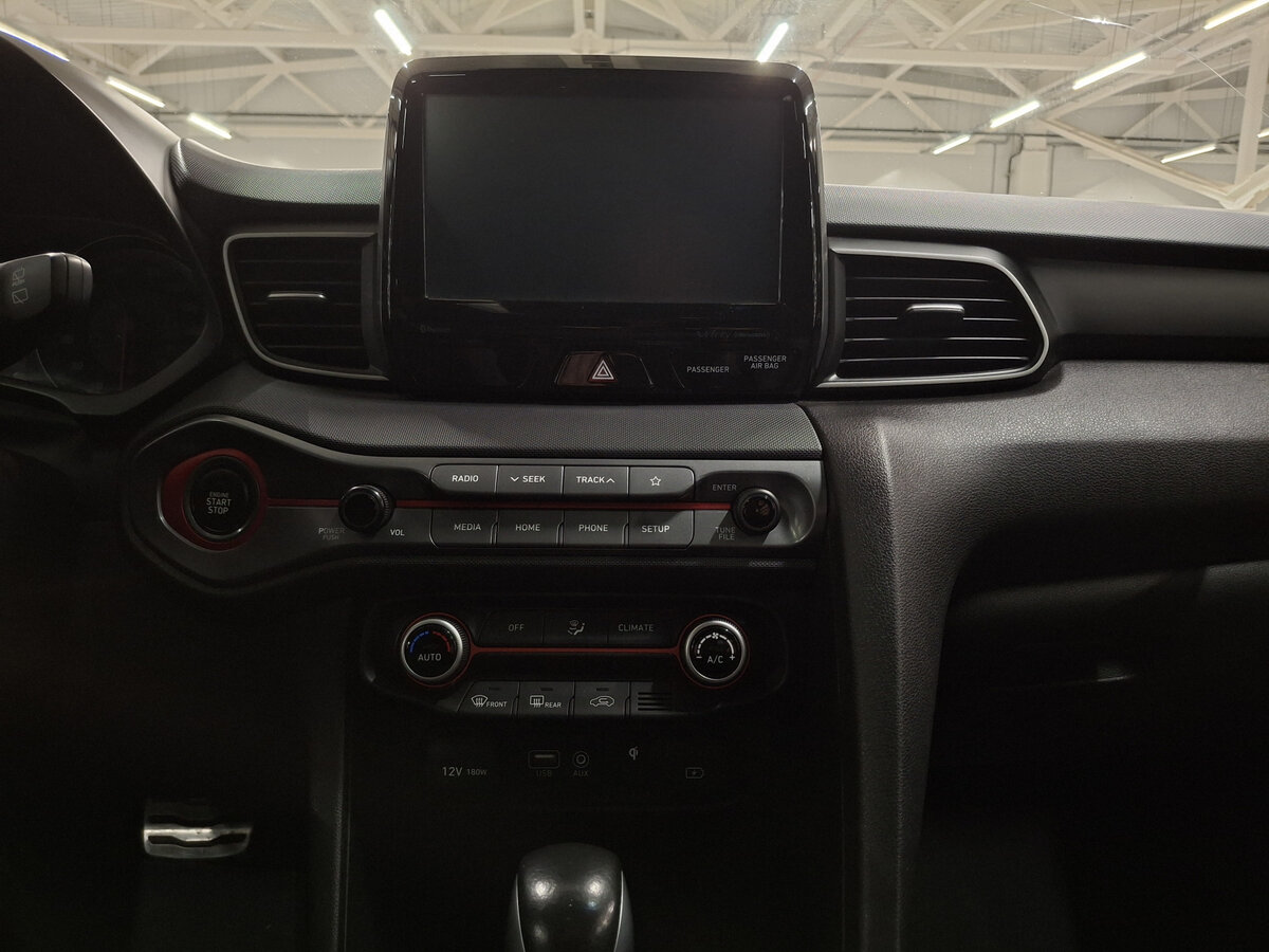 Hyundai Veloster 2019 года с пробегом. Фото: #14
