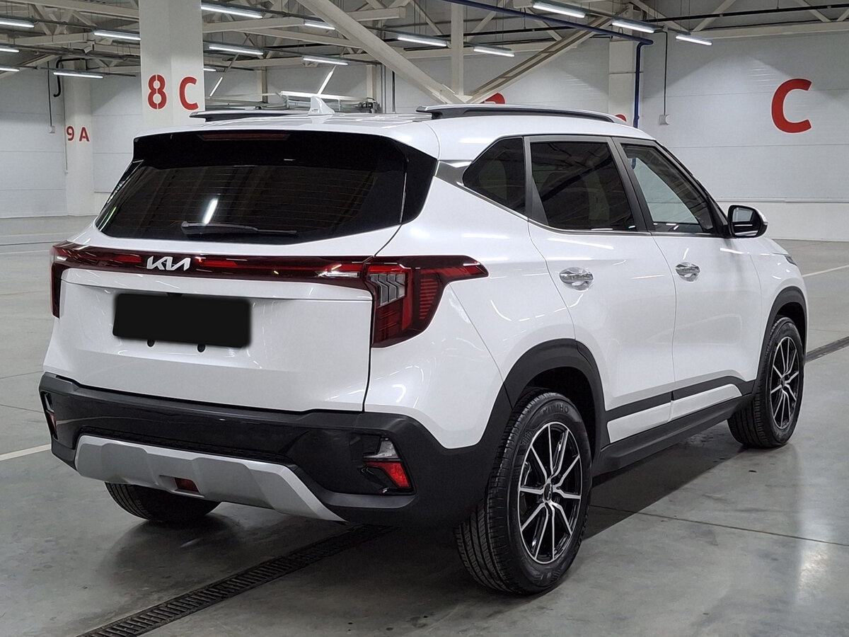 Kia Seltos 2024 года с пробегом. Фото: #4