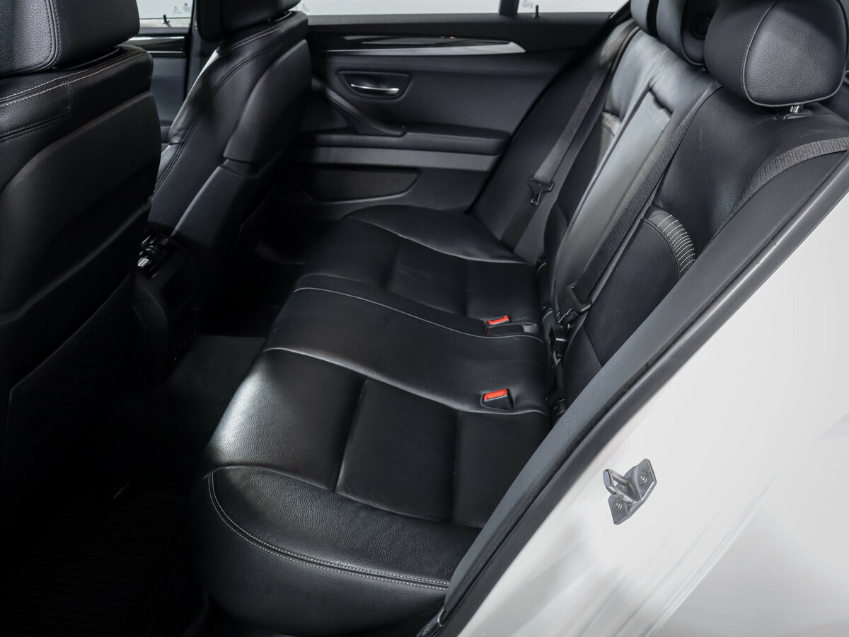 BMW 5 серии 2016 года с пробегом. Фото: #7