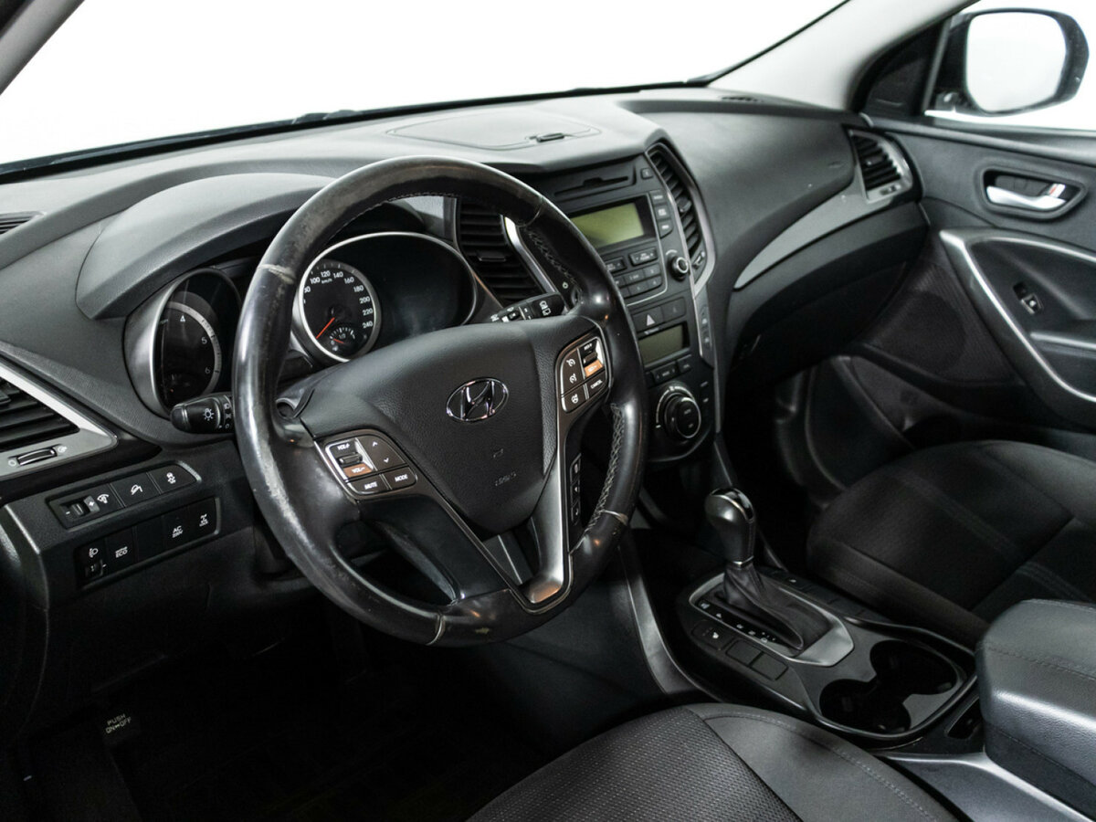 Hyundai Santa Fe 2014 года с пробегом. Фото: #10