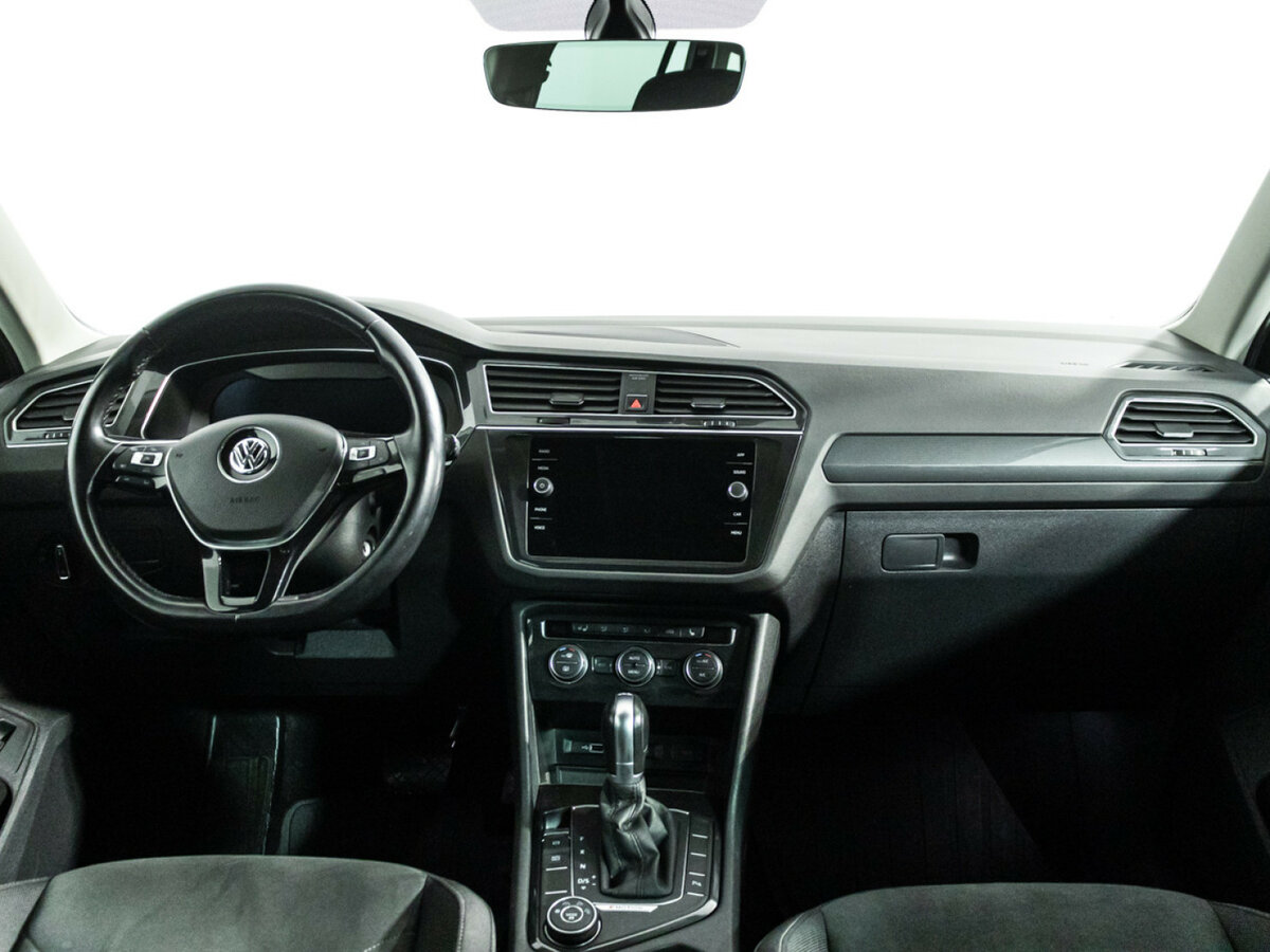 Volkswagen Tiguan 2018 года с пробегом. Фото: #12