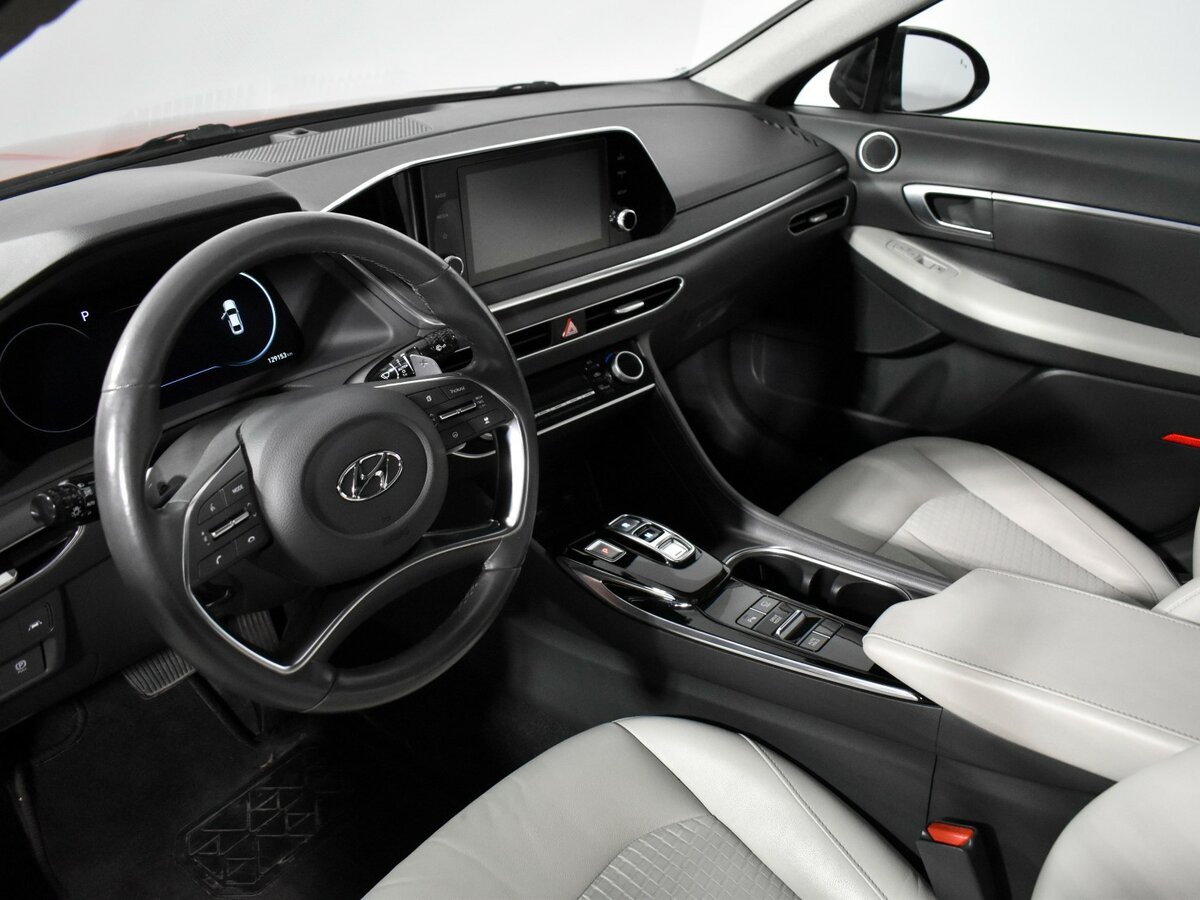 Hyundai Sonata 2020 года с пробегом. Фото: #6