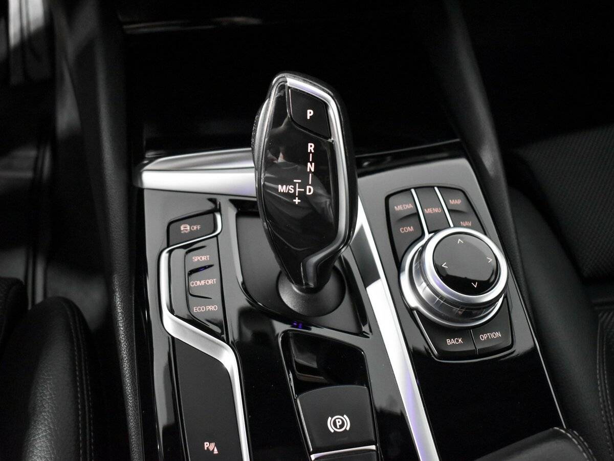 BMW 5 серии 2017 года с пробегом. Фото: #7