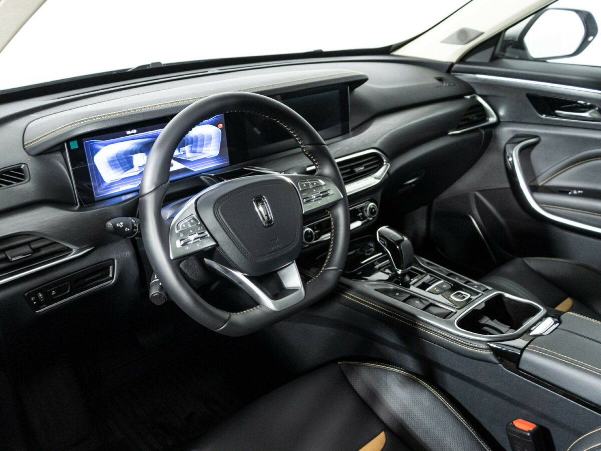 FAW Bestune T77 2024 года с пробегом. Фото: #10