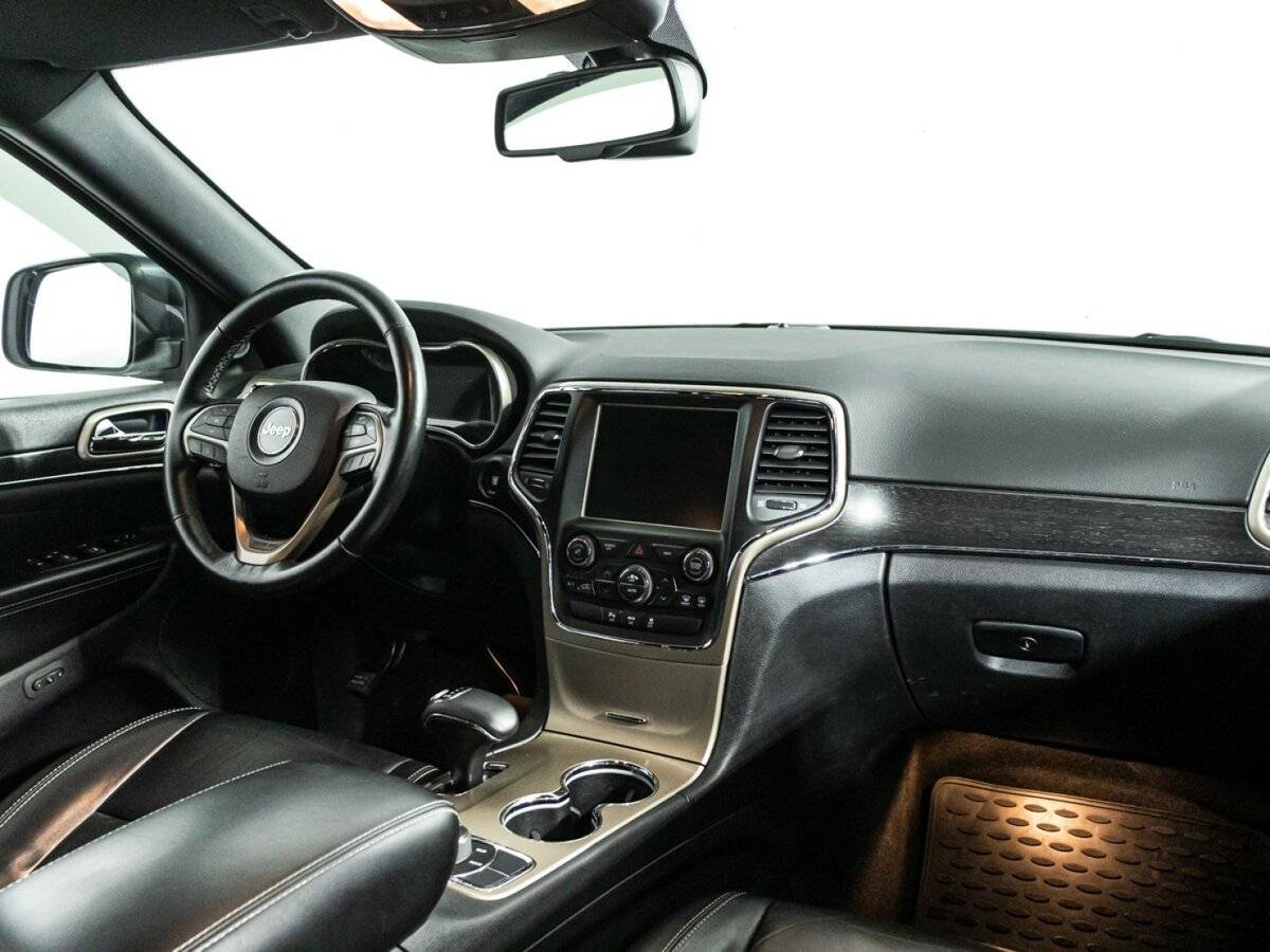 Jeep Grand Cherokee 2015 года с пробегом. Фото: #8