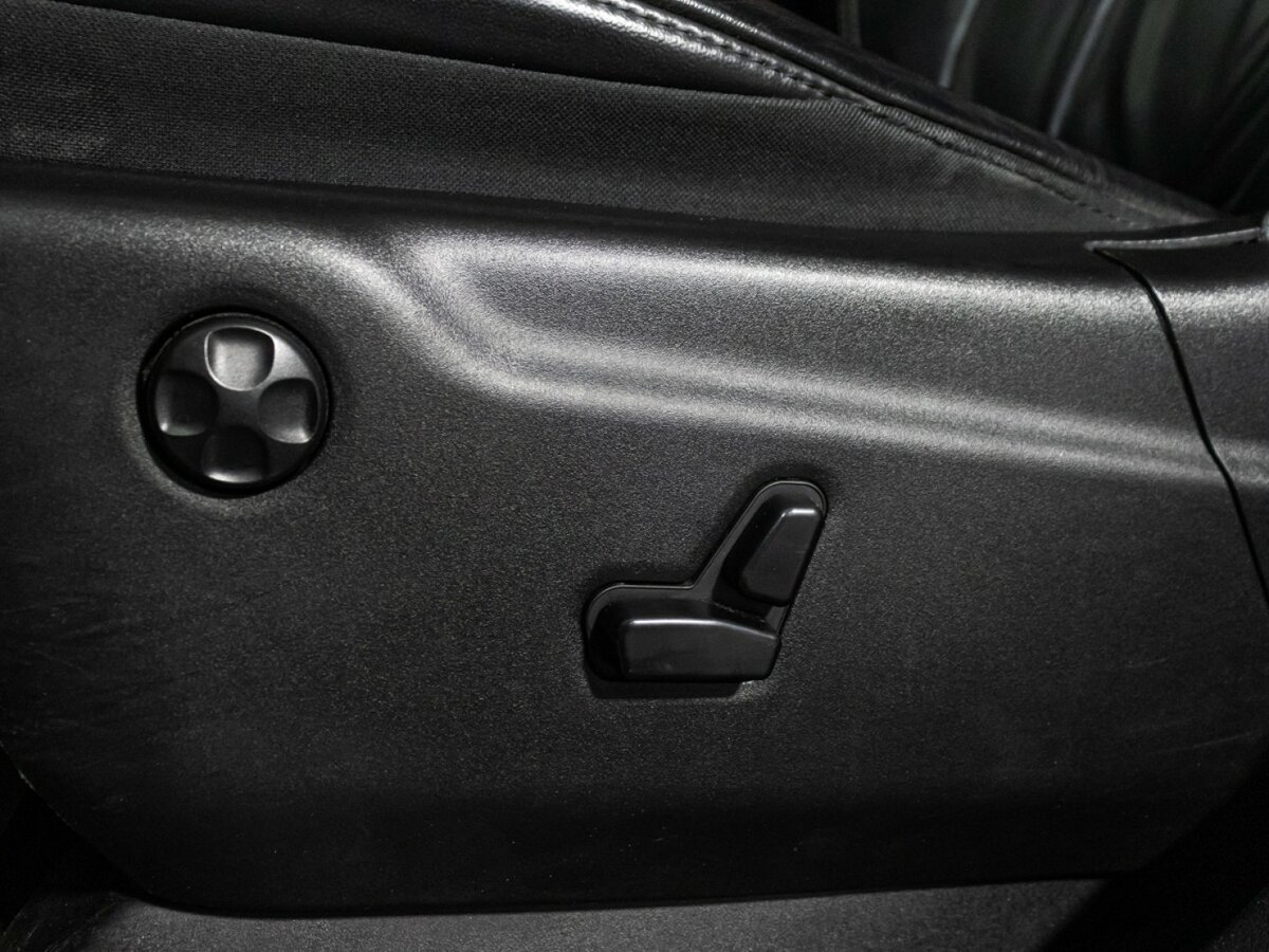 Jeep Grand Cherokee 2015 года с пробегом. Фото: #15