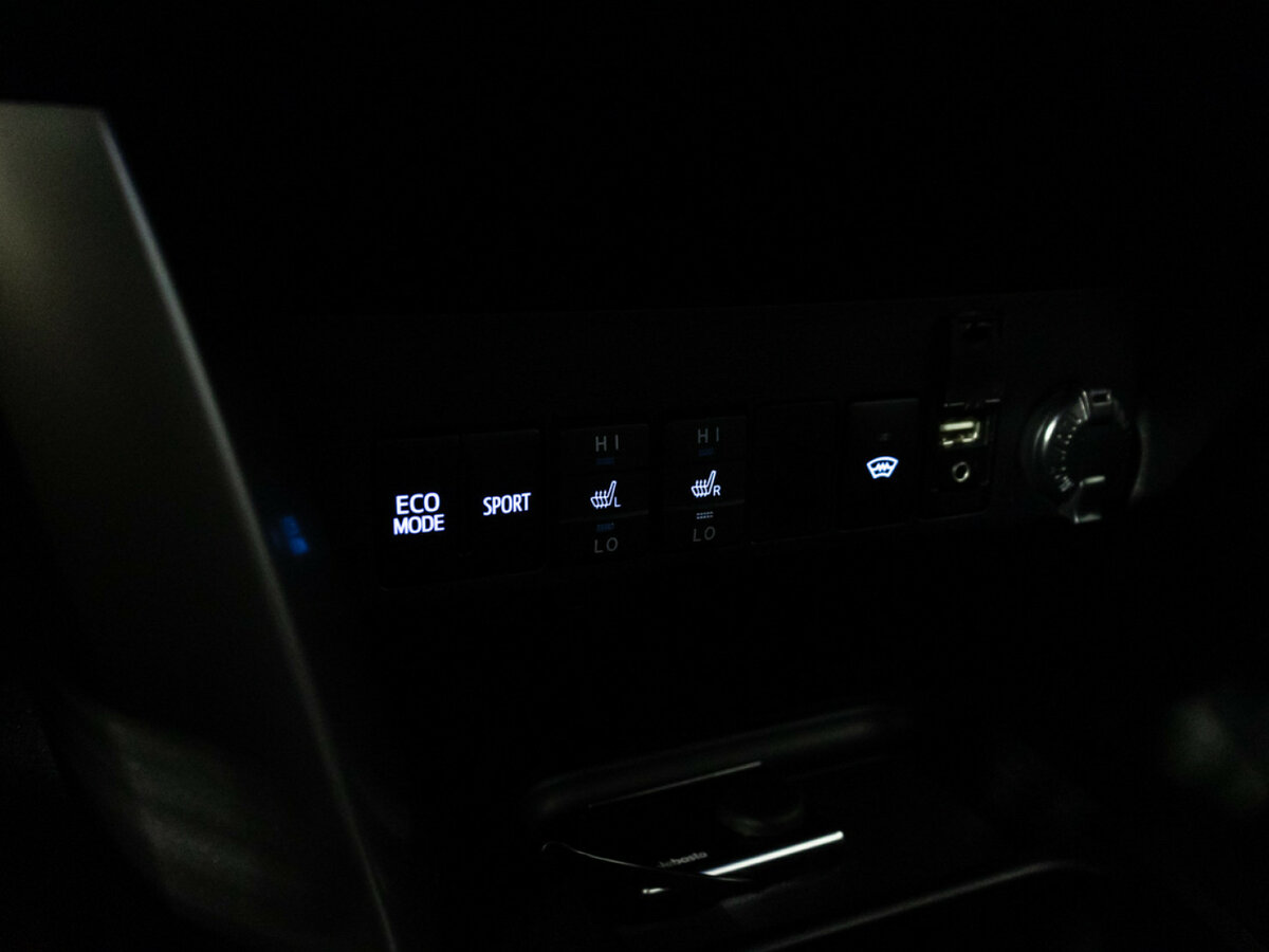 Toyota RAV4 2016 года с пробегом. Фото: #15