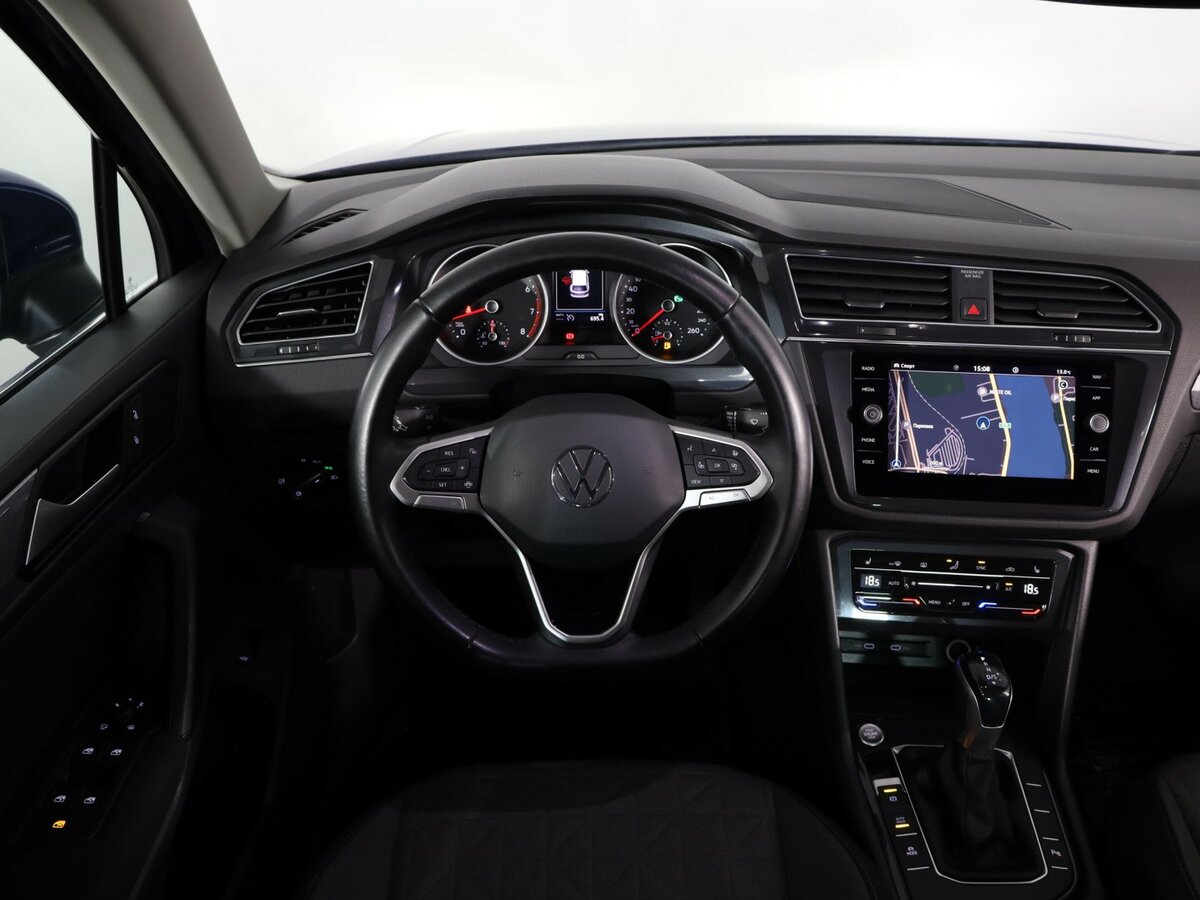 Volkswagen Tiguan 2021 года с пробегом. Фото: #9