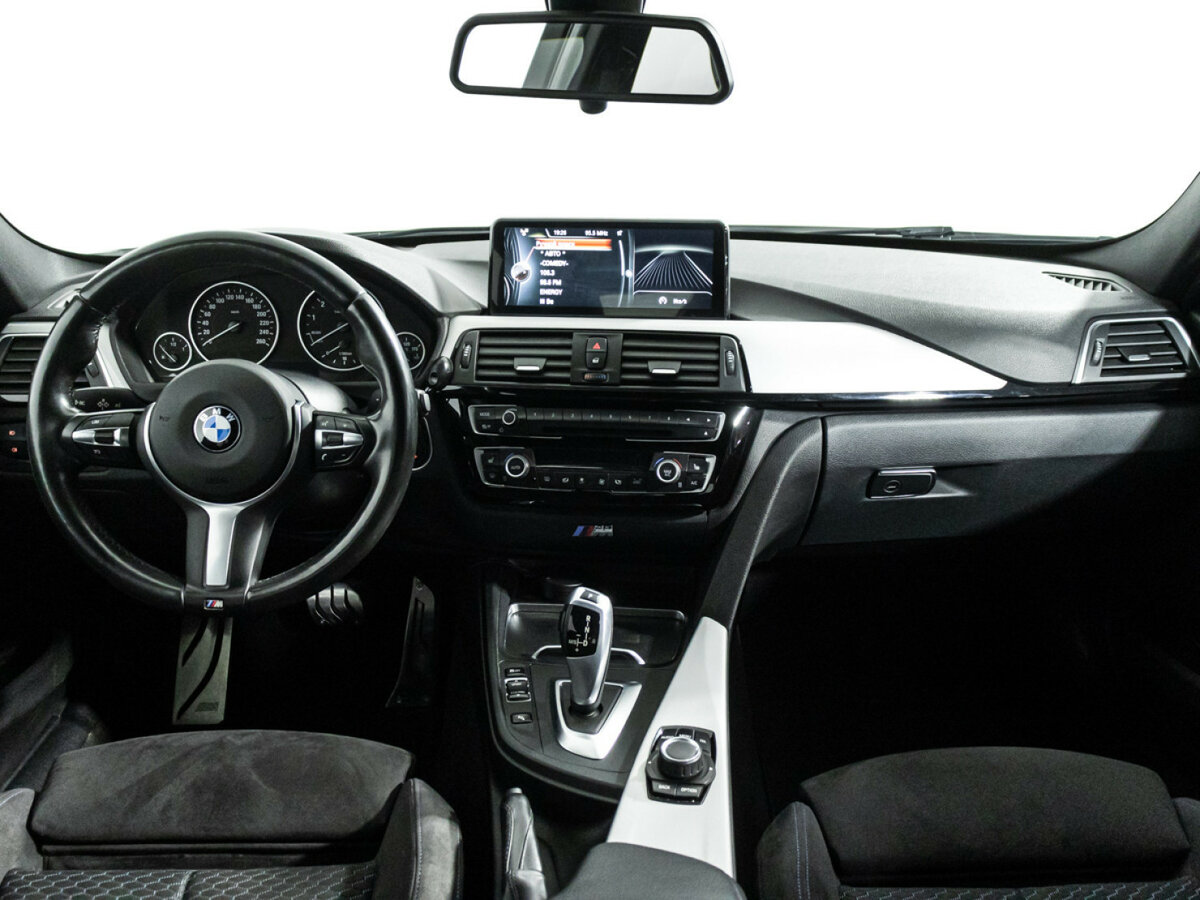 BMW 3 серии 2017 года с пробегом. Фото: #12
