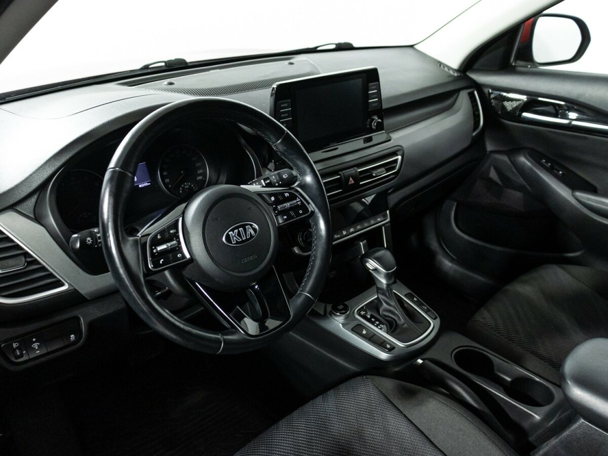 Kia Seltos 2021 года с пробегом. Фото: #10