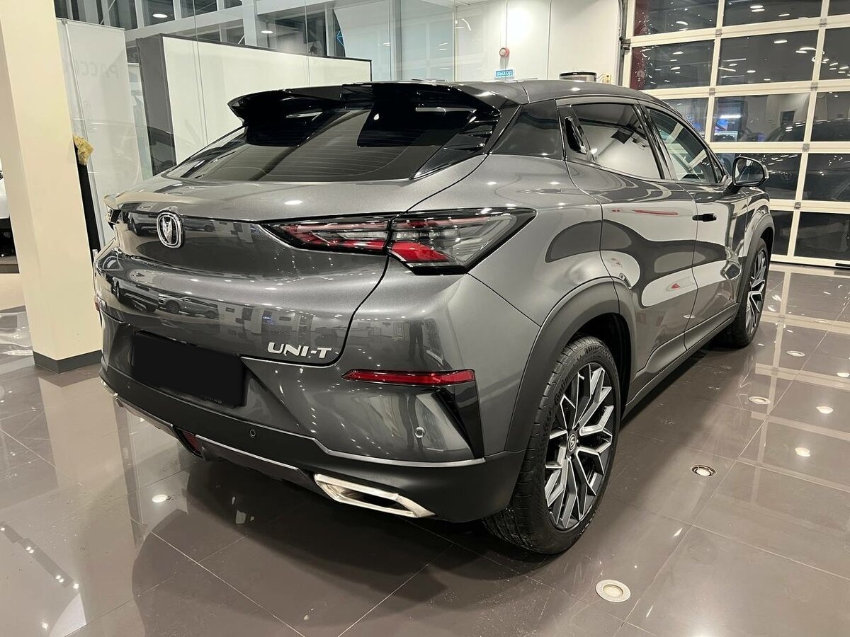 Changan UNI-T 2023 года с пробегом. Фото: #3