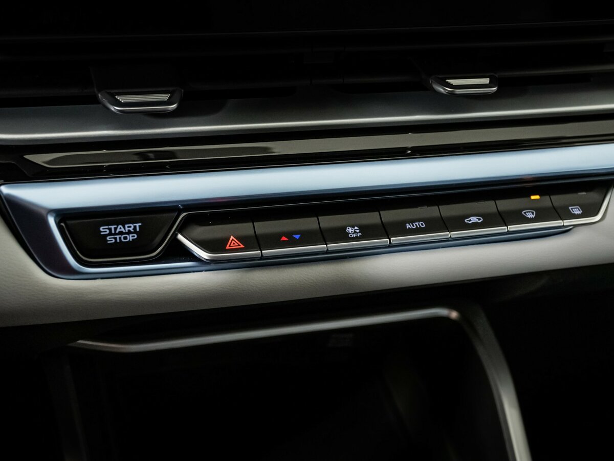 Geely Emgrand 2023 года с пробегом. Фото: #11