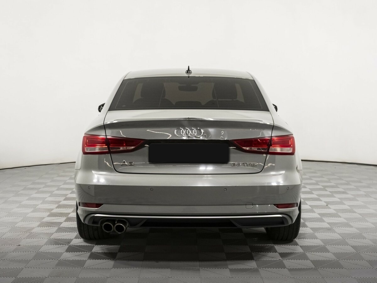 Audi A3 2018 года с пробегом. Фото: #4