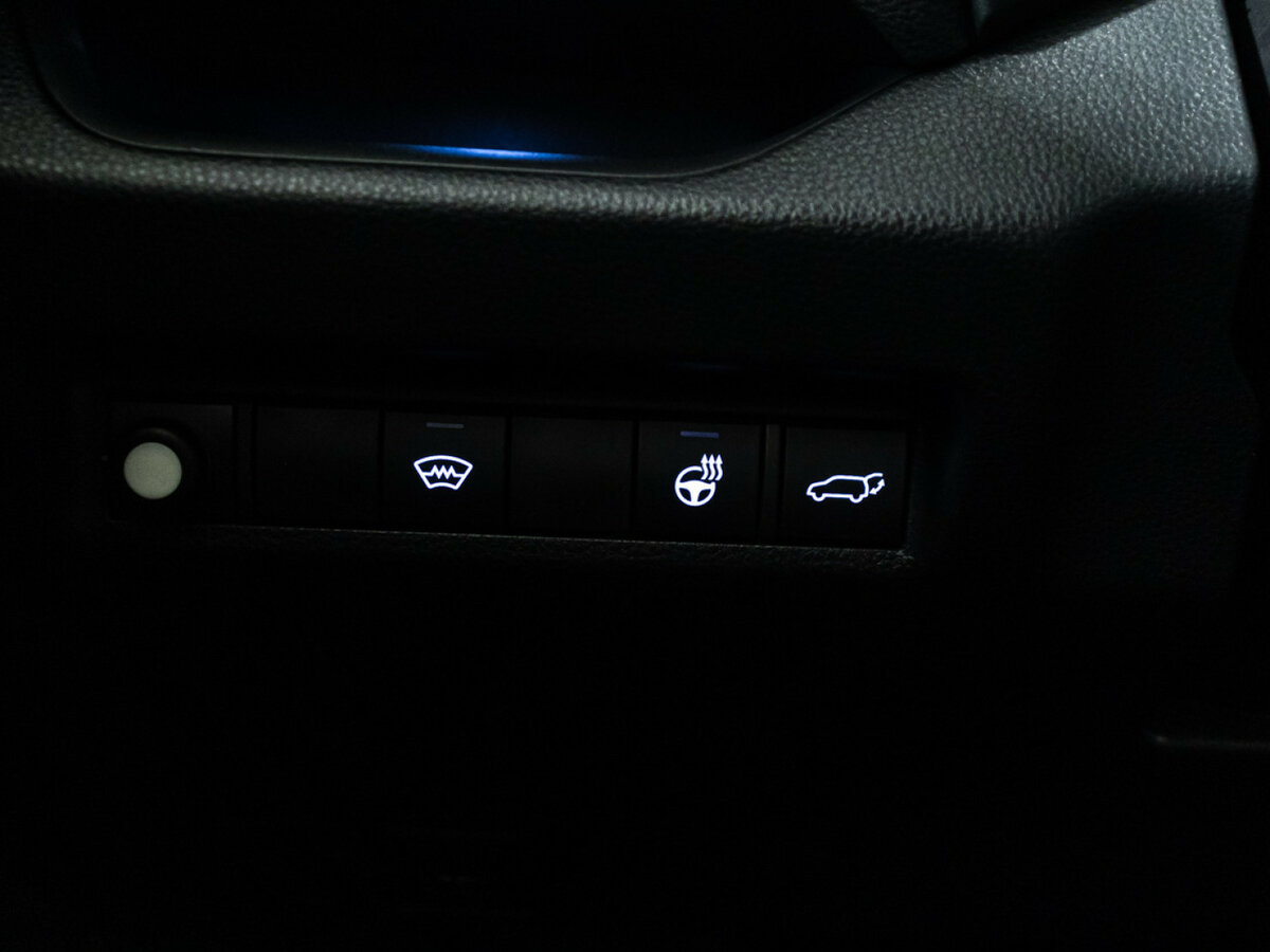 Toyota RAV4 2020 года с пробегом. Фото: #18