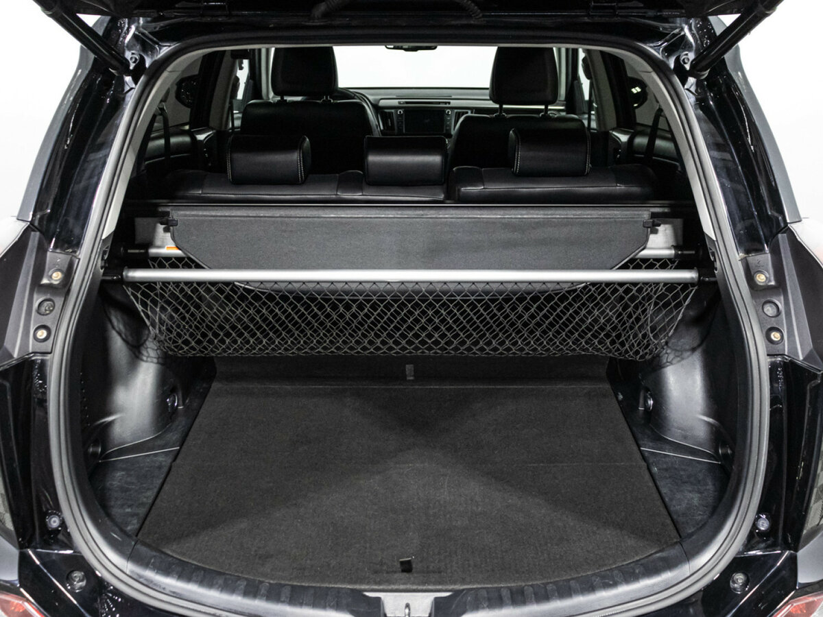 Toyota RAV4 2016 года с пробегом. Фото: #22